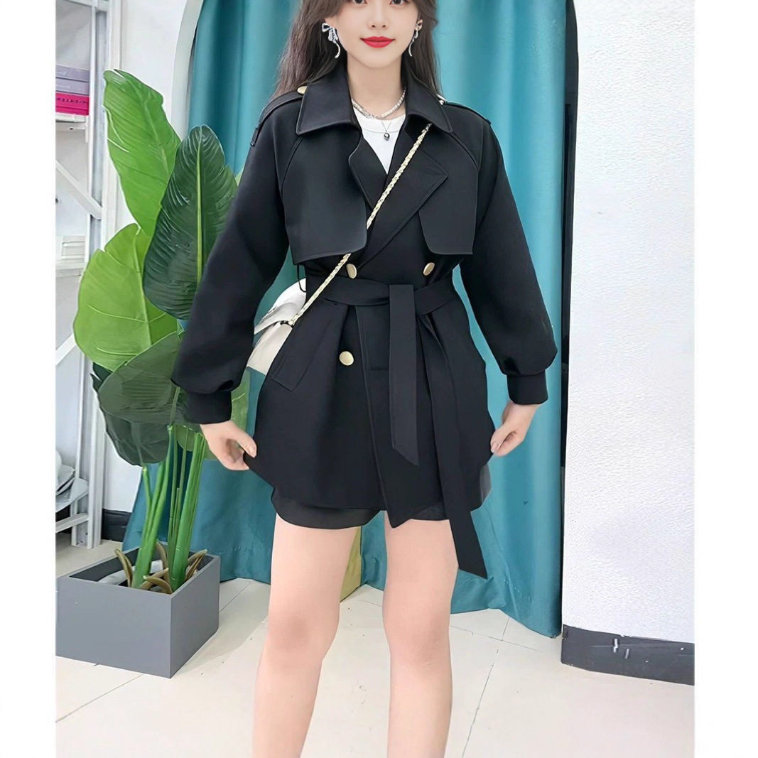 潮唯品会特卖清仓特价处理断码女装短款风衣品牌正品春秋新款外套