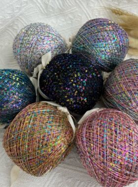 卡乐织 意大利进口七彩亮片 时尚高端 百变搭配线 58元 25g/107米