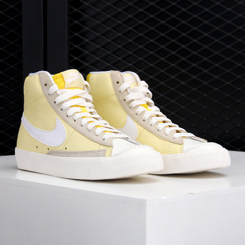 Nike/耐克正品 BLAZER 男女泡棉缓震中帮经典运动休闲板鞋CZ0363
