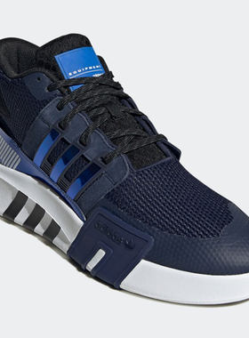 运动休闲鞋Adidas男子经典