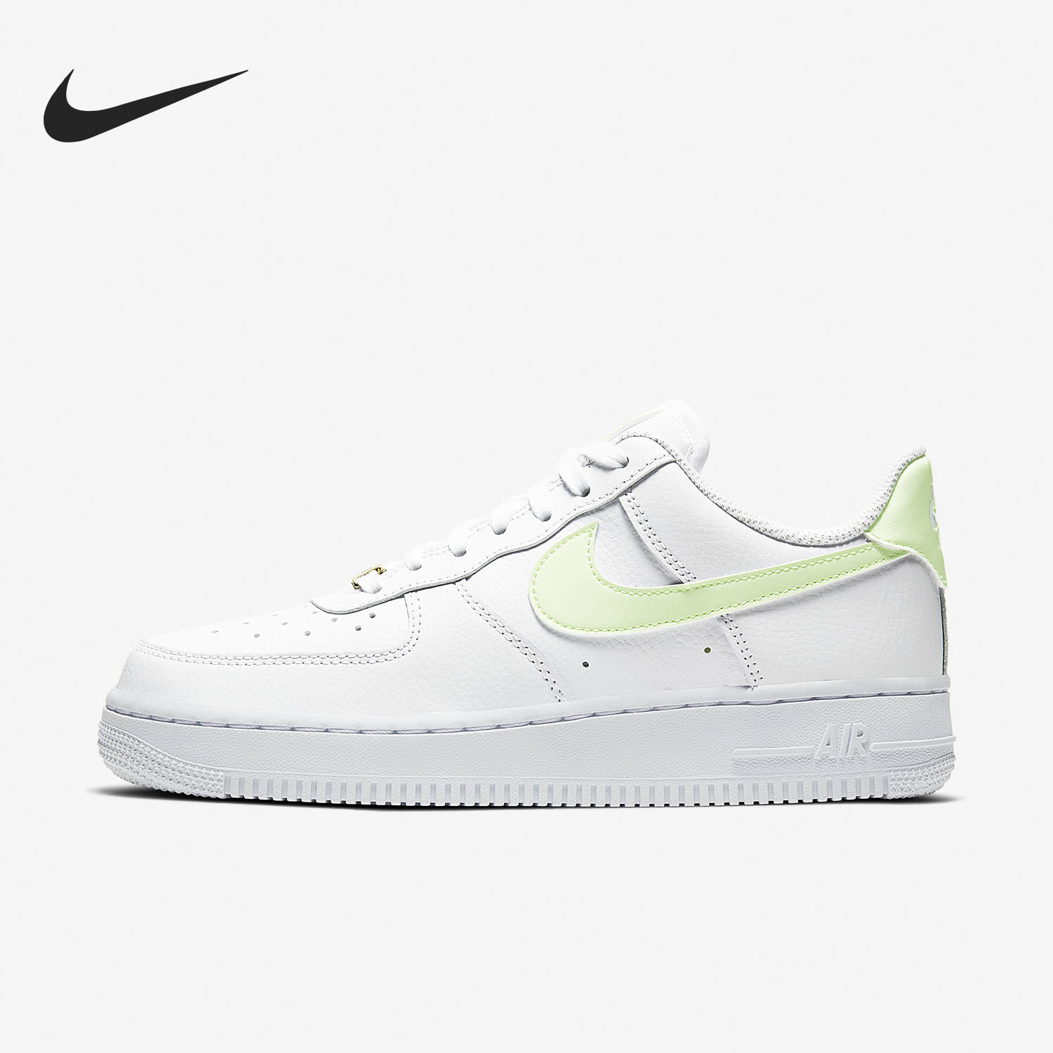 耐克2021年夏季休闲运动透气板鞋