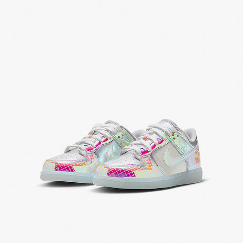 Nike/耐克正品Dunk Low SE GS女子儿童低帮休闲鞋FV3618-001