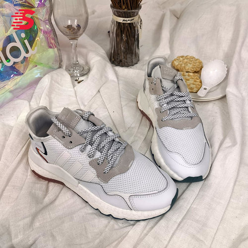 Adidas/阿迪达斯大童运动鞋