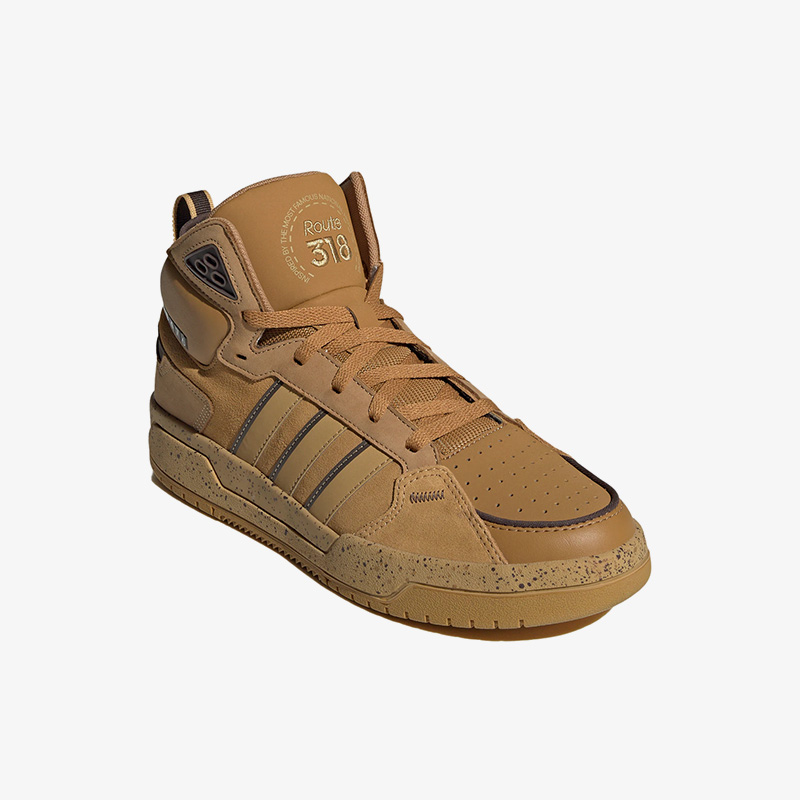 阿迪达斯男女休闲运动鞋