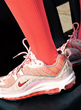 Nike/耐克正品Air Max 98 CNY女子缓震运动气垫跑步鞋BV6653-616