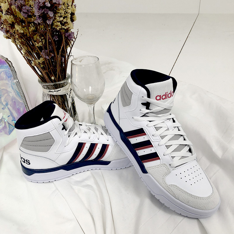 Adidas/阿迪达斯男子休闲板鞋