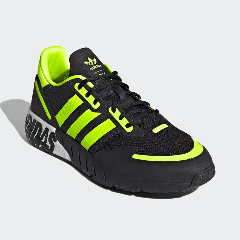 Adidas阿迪达斯三叶草低帮运动鞋