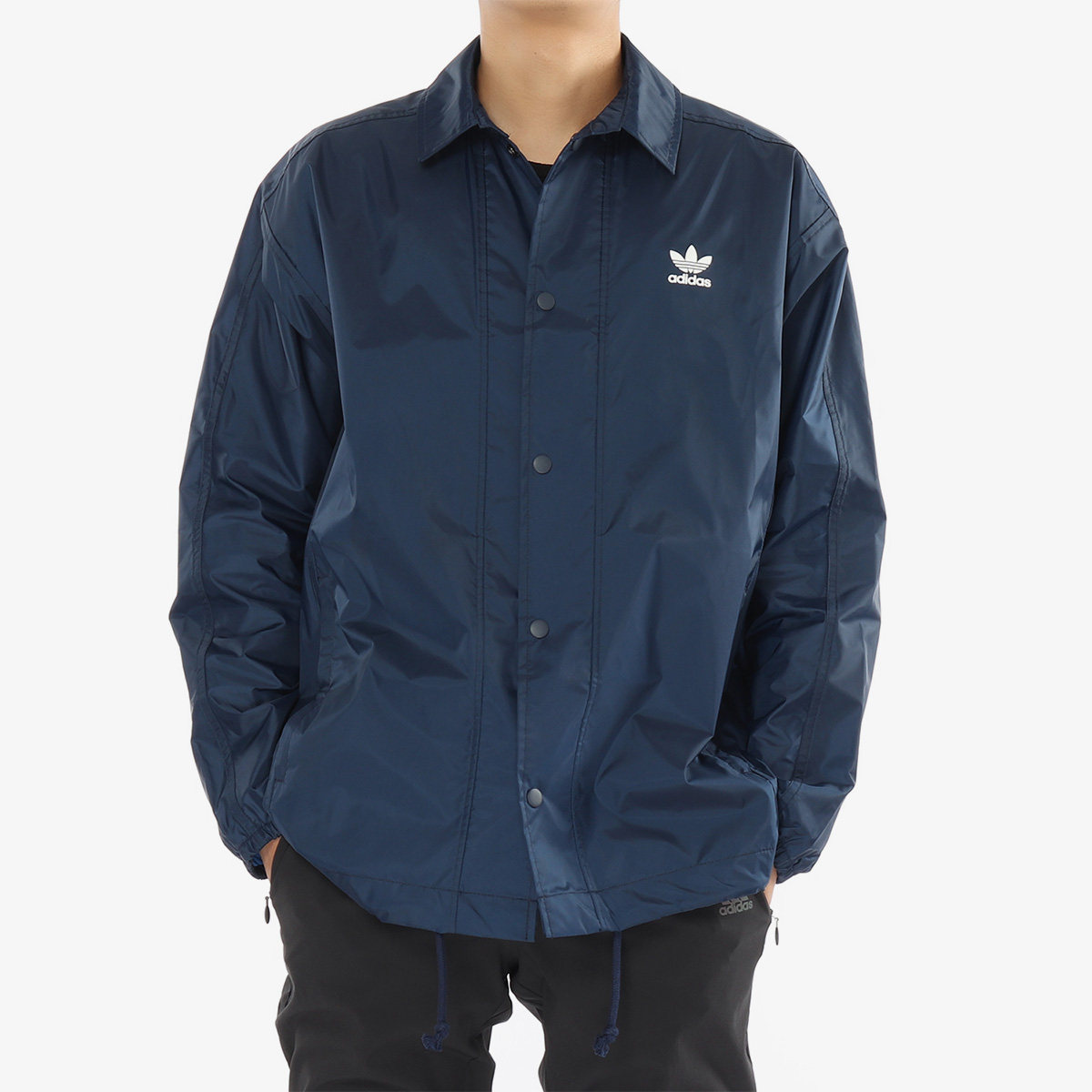 阿迪达斯秋季男子运动夹克