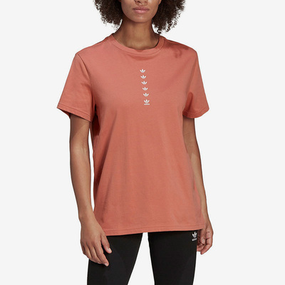 阿迪达斯女士圆领透气T恤