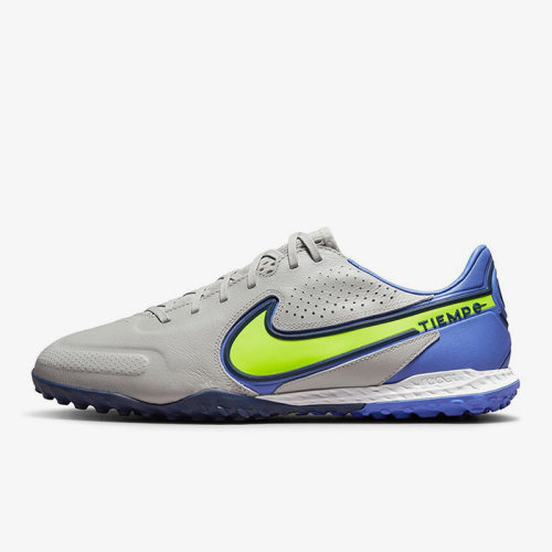 男子Nike/耐克运动足球鞋