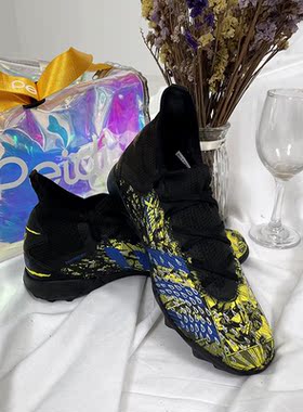 Adidas/阿迪达斯正品年新款男训练碎钉低帮足球运动鞋 FZ1768