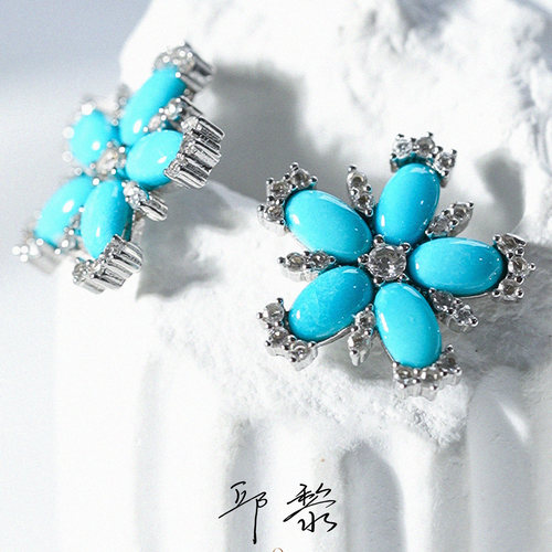 邱黎家多石款花朵原矿美松耳钉