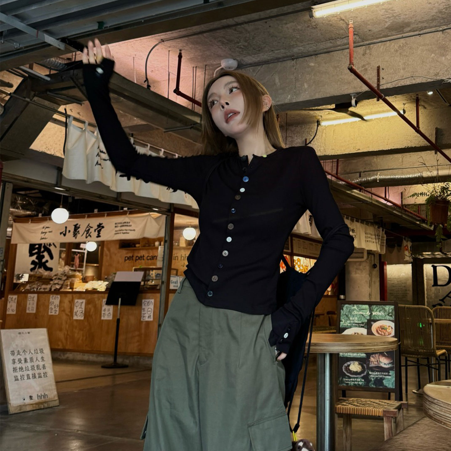 NKC.欧洲站小众MSKIN6彩色扣针织弹力上衣圆领时髦辣妹软糯开衫女