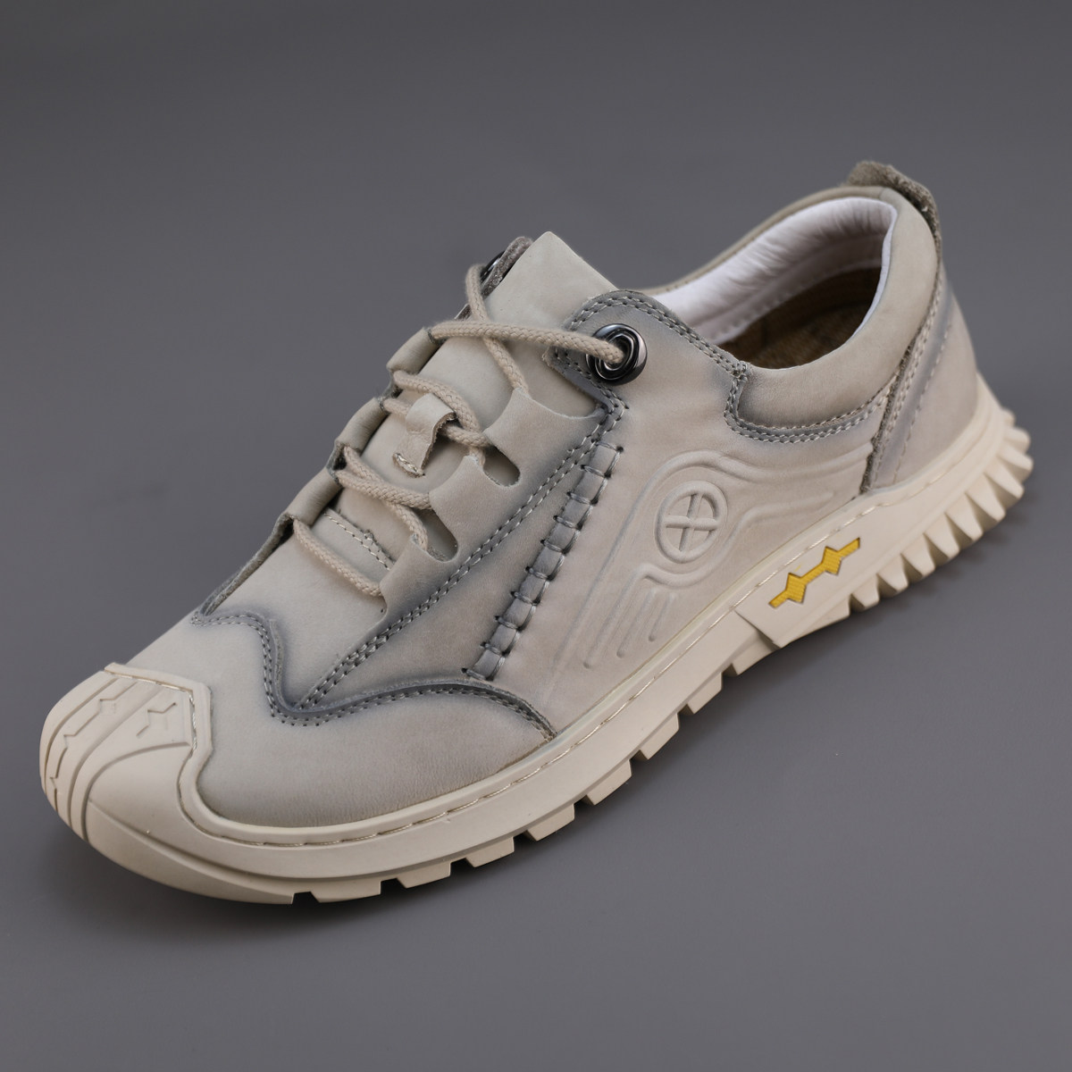 捡漏牛货高档真皮男鞋英伦户外休闲皮鞋头层牛皮缝制透气徒步鞋男