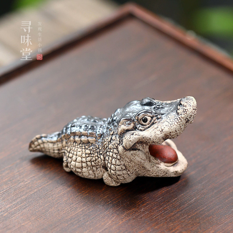 宜兴紫砂鳄鱼茶宠手工可养