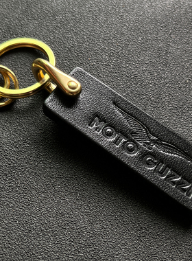 适用Moto Guzzi摩托古兹 机车钥匙扣挂件真皮牛皮 可印字母号码