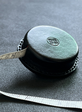 手工定制设计师款真皮卷尺迷你皮卷尺1.5m头层牛皮软尺家用量三围