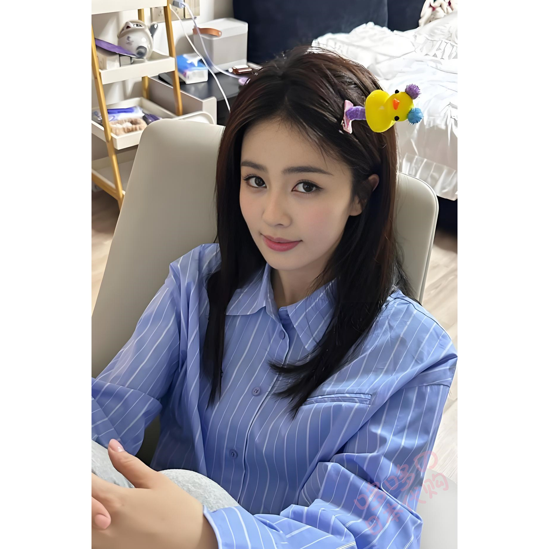 日本代购白鹿同款蓝色条纹女衬衫
