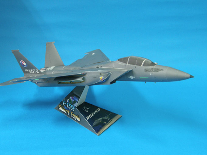 f15-se老鹰战斗机飞机3d立体纸模型手工制作diy实物说明