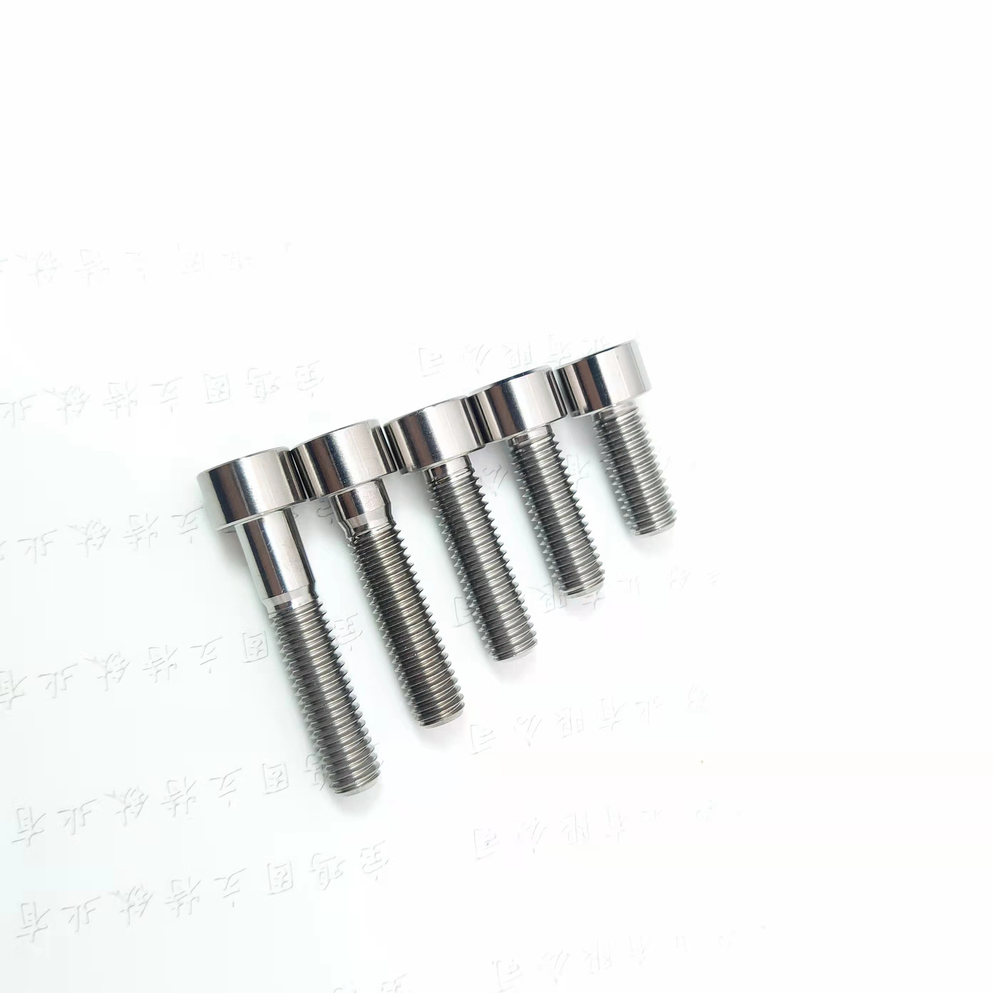 钛合金杯头圆柱头内六角螺丝M6