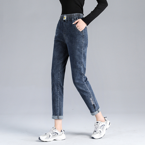 松紧腰牛仔裤