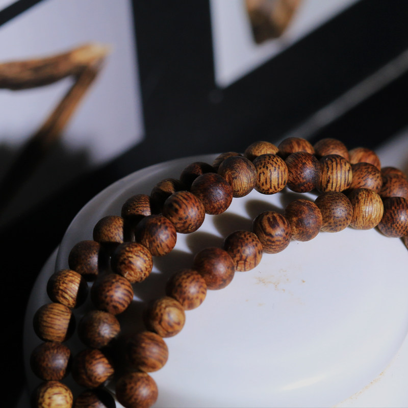 정통 0.5*108 하이난 천연 AGARWOOD 팔찌 묵주 QINNAN 부처님 비즈 오리올스 노래 녹색 체스 NANXIANG 휴대용 팔찌