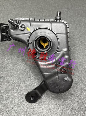 适配宝马3系4系F20 F35 F34 335 120 220 330 320副水箱回水壶B48