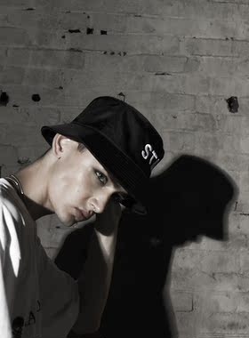 Mastermind World FH1渔夫帽经典黑银小骷髅大文字STAFF刺绣潮流