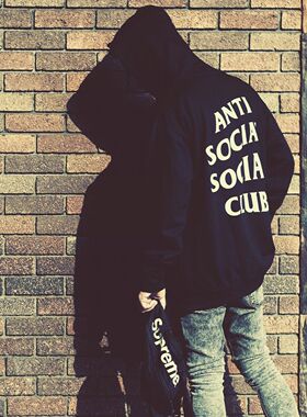 ANTI SOCIAL SOCIAL CLUB新款潮流男士带帽卫衣黑白经典前小后大