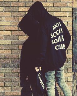 带帽卫衣黑白经典 ANTI 潮流男士 SOCIAL 前小后大 CLUB新款