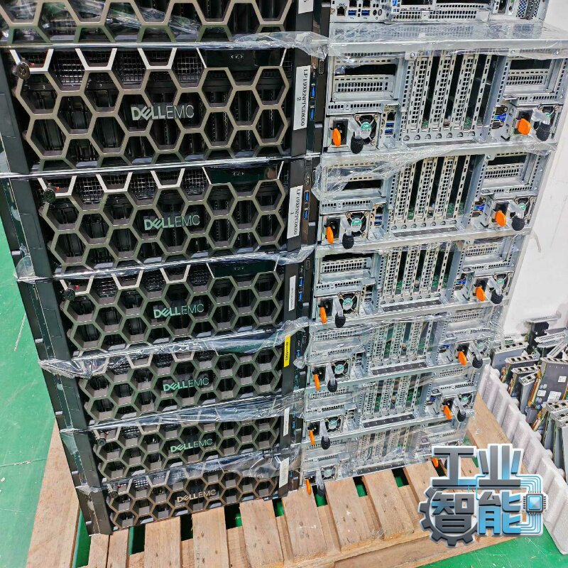 询价~DELL/戴尔 R940 8小盘2.5寸  4路金牌处理器C