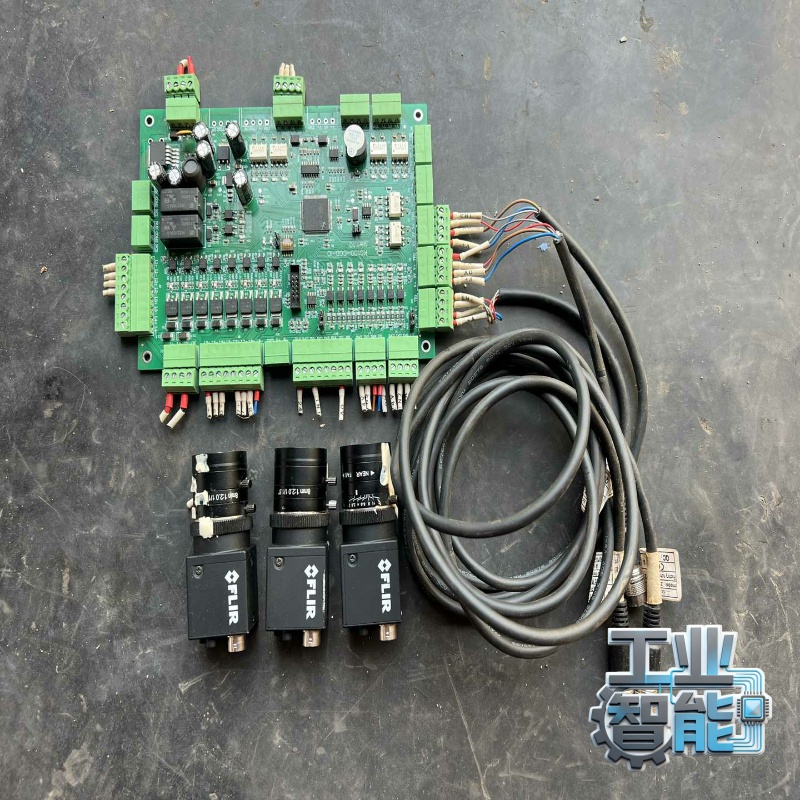 询价FLIR工业相机控制板一套，带3个FLIR相机BFS-PGE