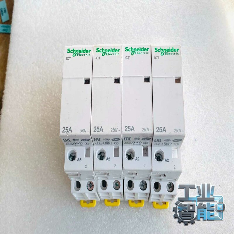 询价施耐德家用接触器A9C20732ICT2p25A - 实物图