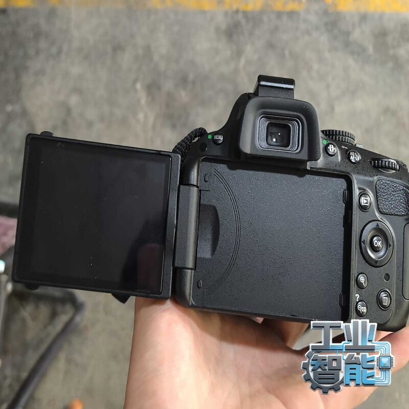 询价~尼康D5100单反相机 黑色款 18-55mm VR镜头