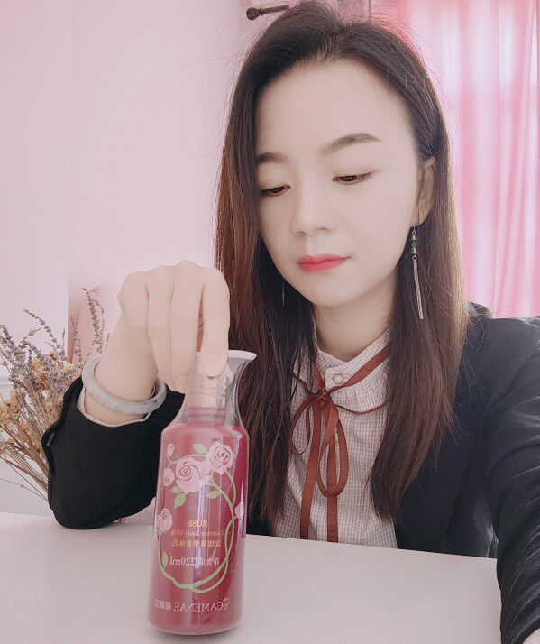 正品嘉媚乐玫瑰精华香体乳220ml 身体乳润肤保湿补水女生包邮美体图片