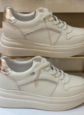 哈森HARSON正品2025新款春秋季真皮内增高百搭休闲女鞋HCS250301