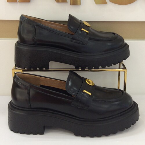 哈森新款春秋季轻便一脚蹬女单鞋