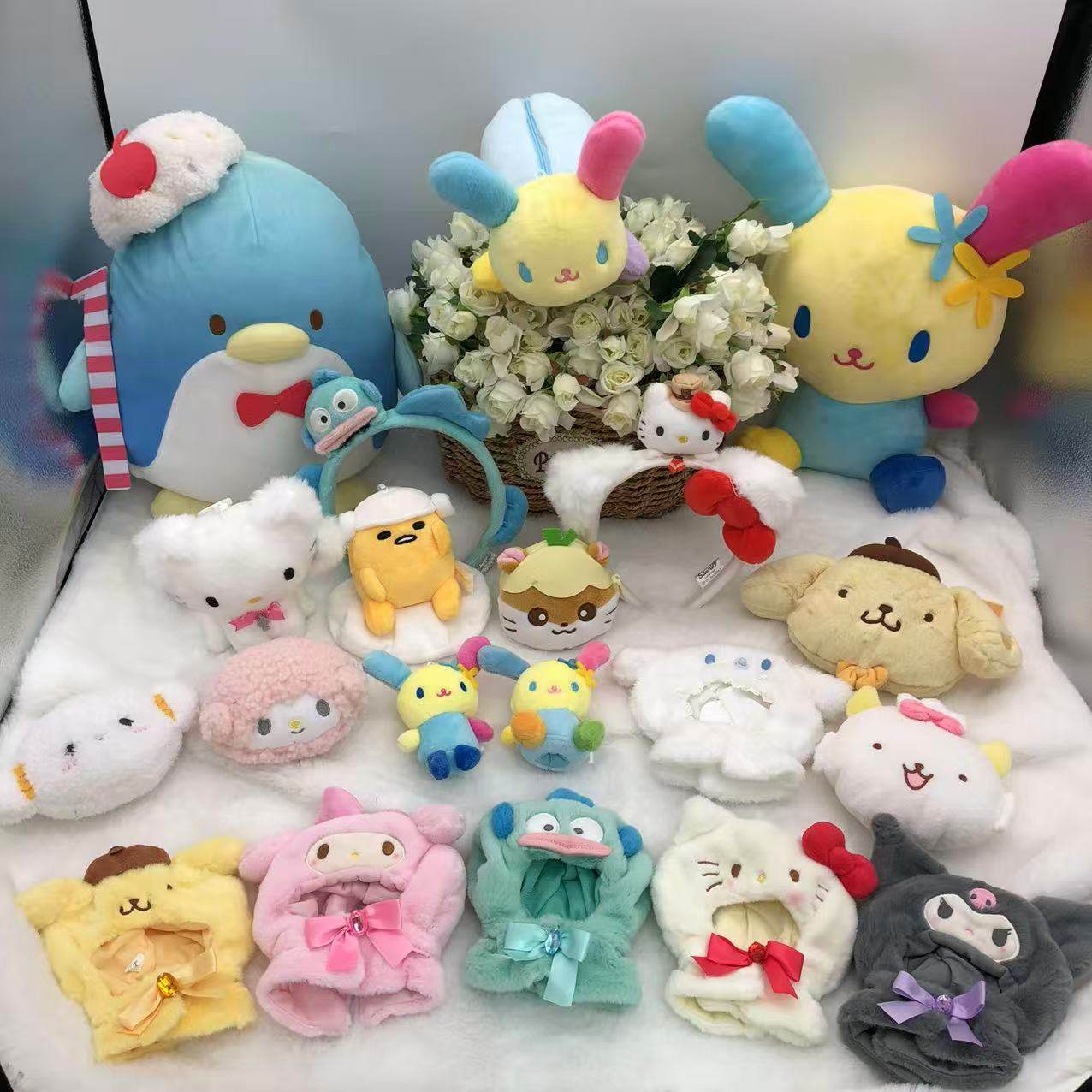 现货日单三丽鸥 丑鱼汉顿 三花兔 库洛米 羊咩 布丁狗 玩偶娃娃,模玩/动漫/周边/娃圈三坑/桌游,动漫毛绒/抱枕/坐垫,淘宝优惠券,粉丝福利购,淘宝优惠卷