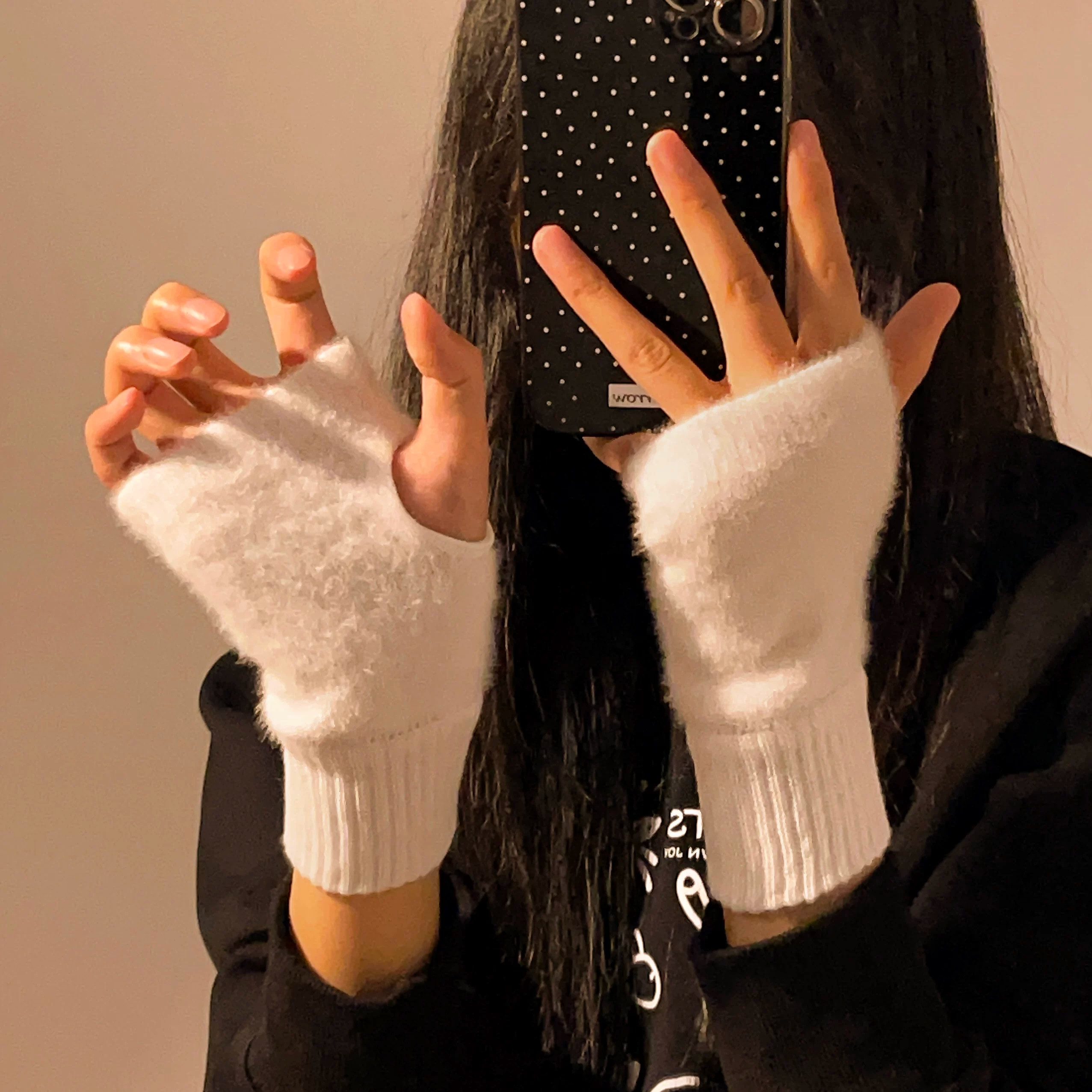 秋冬纯色百搭保暖针织半指手套女