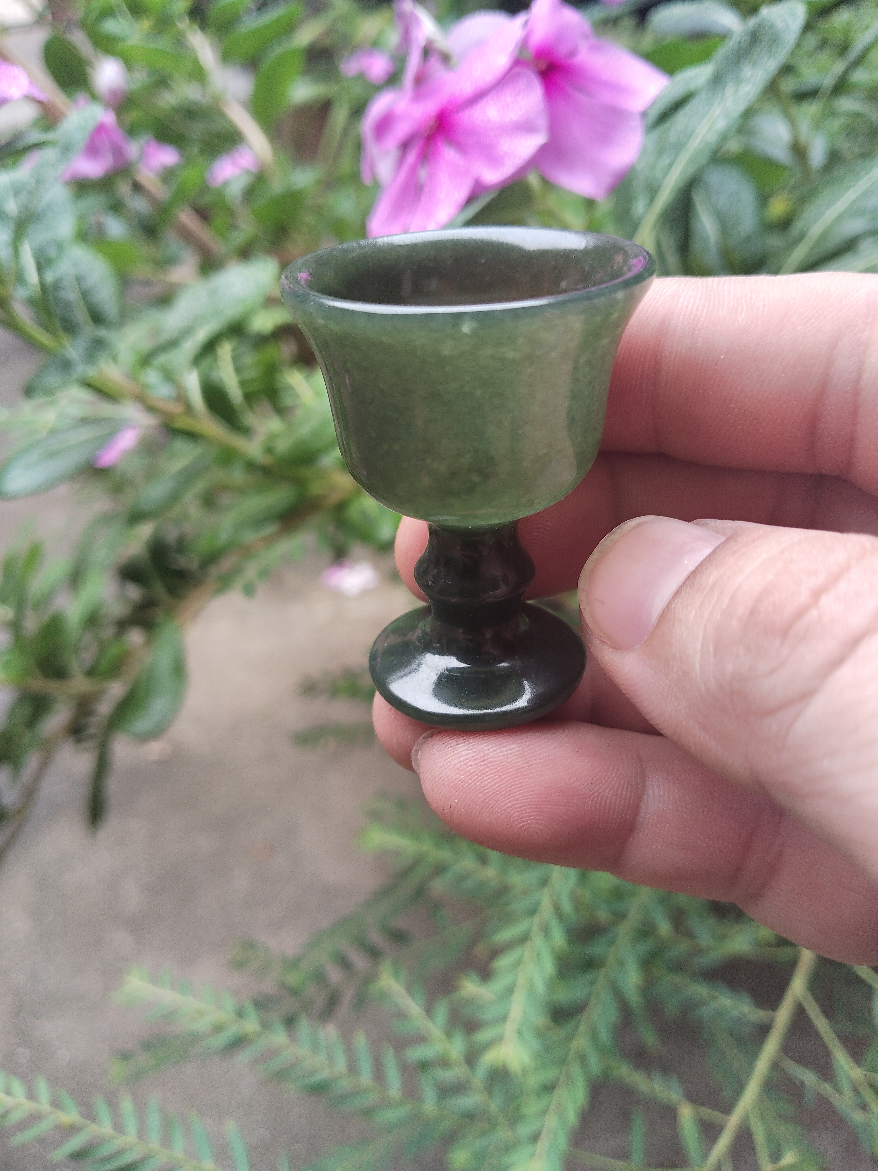 新疆和田玉籽料青碧玉酒盏小酒杯高脚杯