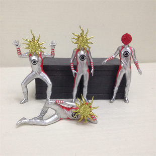 万代 冈本太朗 TAROMAN 太阳人 HG扭蛋 抽象特摄英雄 模型摆件