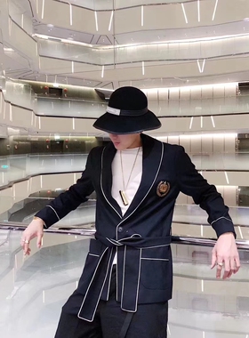 春秋季男刺绣修身发型师美发造型松弛感镶白边系腰带外套西服9035