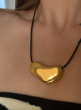 DASEIN ACC欧美博主ins爆款单品简约设计情人节扁爱心黑皮绳项链