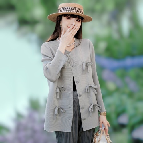 蝴蝶结开衫褶皱上衣女压褶短外套