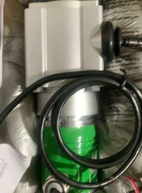 宜科 旋转编码器 SD2000A  EAMS58B6-A6P议价