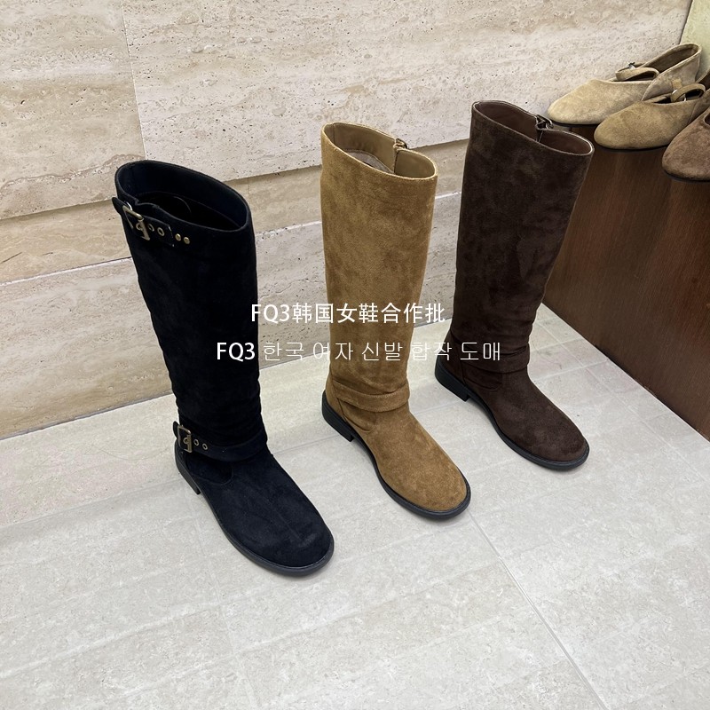 FQ3 实拍MAN DA GUO长筒靴女秋冬加绒保暖圆头搭扣式反绒不过膝靴