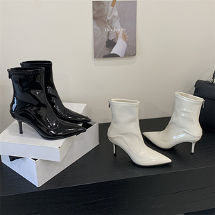 FQ3 实拍fuguiyizu漆皮高跟短靴秋冬后拉链尖头瘦瘦靴小踝靴女