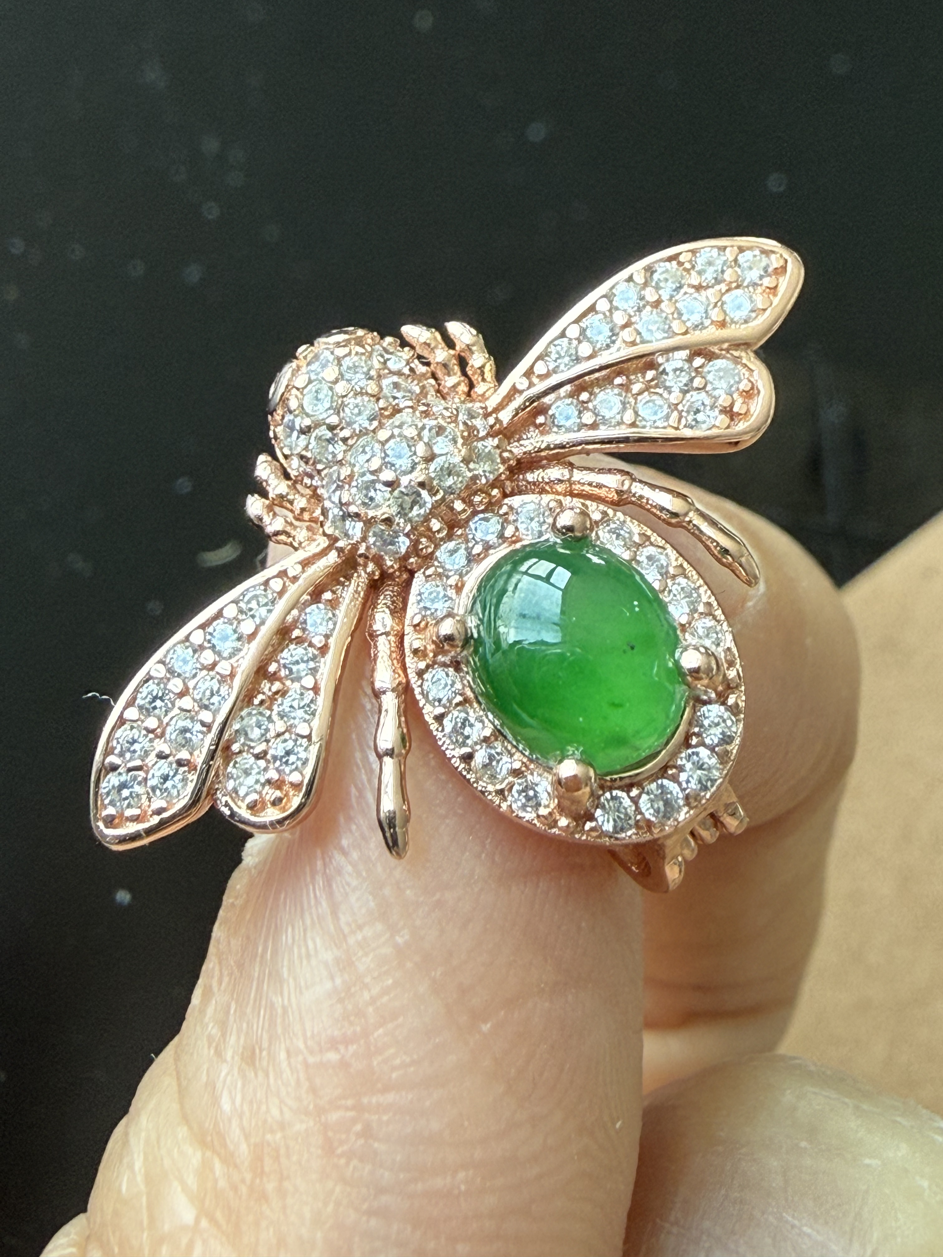 缅甸翡翠A货冰种满绿蜻蜓蜜蜂胸针蛋面带证书玉石珠宝女款