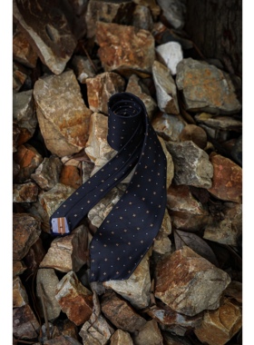 UG男装品牌 意式手工卷边三褶飘逸 无压边蚕丝蓬松领带3 fold tie