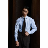 UGENTLE 土耳其SÖKTAS面料「卡普里蓝条」八字领手工三步衬衫 男